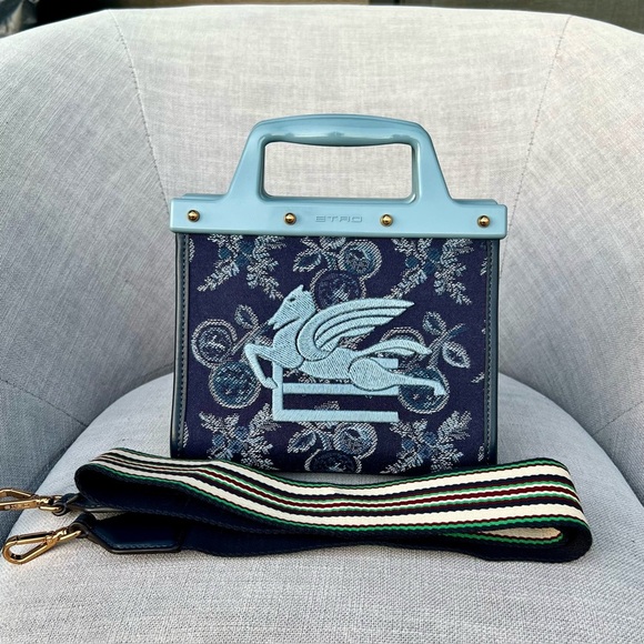 Etro Handbags - Etro Love Trotter Pegasus Hand Bag With Shoulder Strap Embroidered